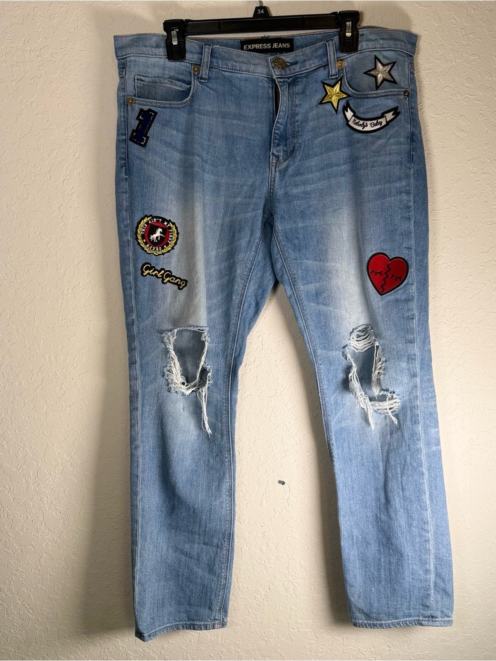 Express Girlfriend Patch Distressed Jeans Size 12 Light Wash Stretch Denim